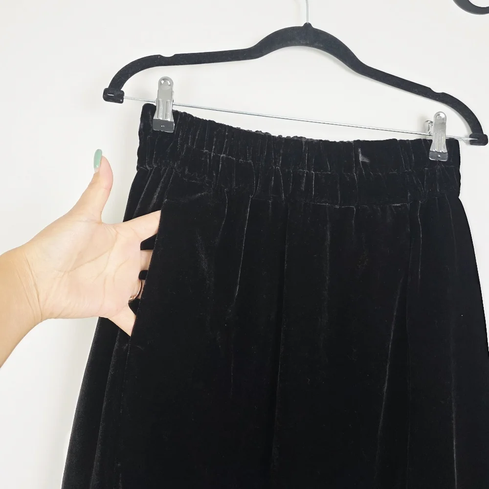 J.‎ Crew Black Velvet Elastic-Waist Pencil Skirt Size XS NWT